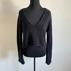 CIDER Black Chunky Knit Cropped V‎ Neck Sweater Size S